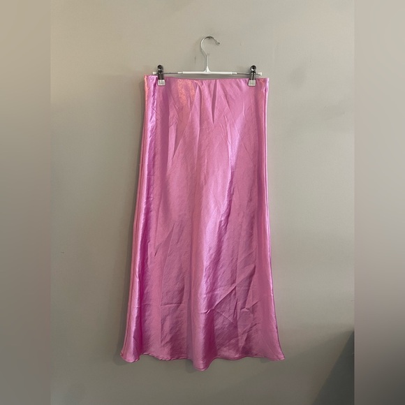 Double Zero Bright Pink Silky Long Skirt - Picture 1 of 3